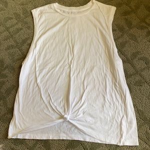 White muscle tank top me to we pacsun size large